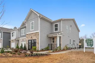 New construction Townhouse house 532 Crown Ridge Dr, Emerson, GA 30120 - image