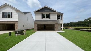 New construction Single-Family house 2100 Montalvan Dr, Greenville, NC 27834 plan Manning - Express - image
