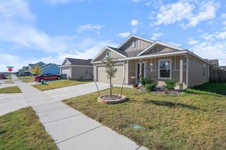 New construction Single-Family house 11807 Marcellus Way, Justin, TX 76247 plan Agora III - image