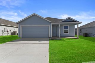 New construction Single-Family house 1859 Wood Warbler, New Braunfels, TX 78130 - image