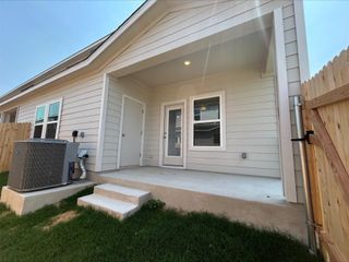 New construction house 1850 Settlers Glen Dr, Unit 401, Round Rock, TX 78665 plan The Emma (210) - image