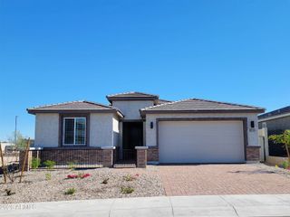 New construction Single-Family house 30556 W Nightshade Dr, Buckeye, AZ 85396 plan Lark - image