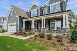 New construction Single-Family house 7048 Bil Mar Dr, Harrisburg, NC 28075 plan Charleston - image