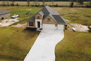 New construction Single-Family house 421 Barton Place Dr, Cleveland, TX 77327 - image