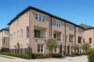 New construction Single-Family house 6140 Cottage Grove Lake Dr, Houston, TX 77008 - image