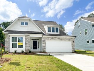New construction Single-Family house 652 Columbus Cir, Simpsonville, SC 29680 plan Amelia - image