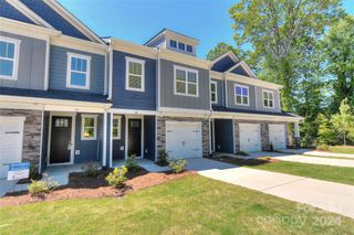 New construction Townhouse house 30 Woodsdale Place Se, Concord, NC 28025 - photo