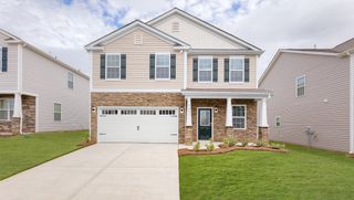 New construction Single-Family house 3922 Ashton Dr Nw, Conover, NC 28613 plan Hamilton - image
