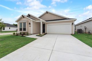 New construction Single-Family house 700 Marcus Ln, Crowley, TX 76036 plan Amelia - image