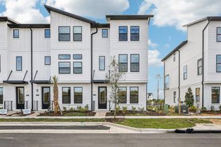 New construction  house 15345 Hamlin Park Dr, Winter Garden, FL 34787 plan Haines II End Unit - image