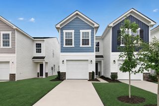 New construction Multi-Family house 326 Livesey Ln, Gilbert, SC 29054 plan Denali - image