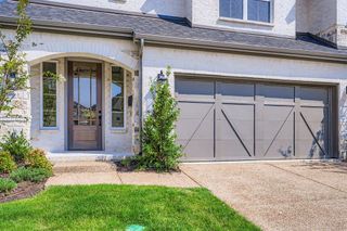 New construction house 3513 Kings Court Dr, Lewisville, TX 75056 plan Building 26 Unit 1 - image