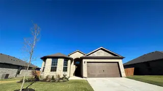 New construction Single-Family house 925 Boll Weevil Dr, Cleburne, TX 76031 plan OXFORD - image