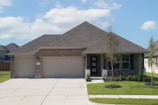 New construction Single-Family house 106 National Ct, Forney, TX 75126 plan Carson - image