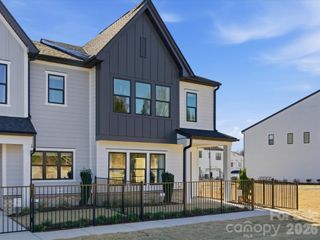 New construction Townhouse house 509 Nash St, Fort Mill, SC 29715 plan York - image