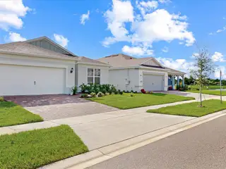New construction Single-Family house 6354 Shimmering Shores Ln, St. Cloud, FL 34771 plan Prosperity - image
