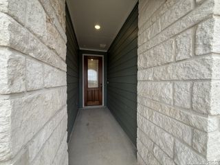 New construction Single-Family house 107 Peeps Ct, Adkins, TX 78101 plan Hadley - image