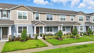 New construction Townhouse house 2587 Chickasaw Plum Lp, Clermont, FL 34711 - image