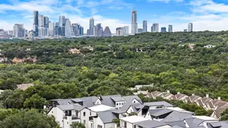 New construction Single-Family house 1719 Spyglass Dr, Unit 18, Austin, TX 78746 - image
