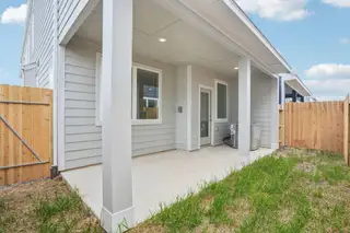 New construction Single-Family house 535 Avisa Dr, Kemah, TX 77565 plan The Caden (S130) - image