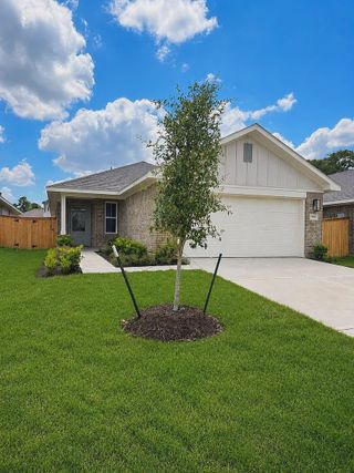New construction  house 9308 Hard Rock Rd, Conroe, TX 77303 plan 1434 - image