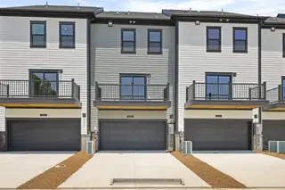 New construction Townhouse house 411 Talbot Dr, Summerville, SC 29486 - image