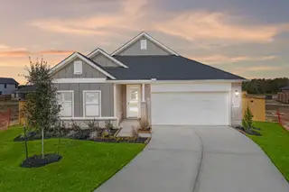 New construction Single-Family house 2361 Millican Dr, Dayton, TX 77535 plan Smith - image