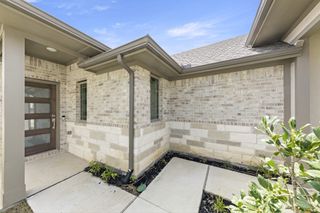 New construction Single-Family house 1621 Meadow Crest Dr, Aubrey, TX 76227 plan 1621 Meadow Crest - image