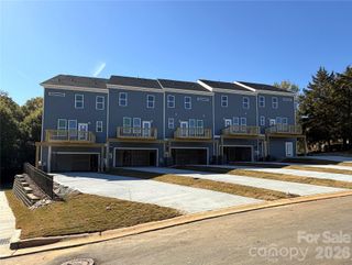 New construction house 11017 Warfield Ave, Unit 4, Huntersville, NC 28078 plan The Gray Three-Story - image