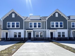 New construction Single-Family house 3048 Harborview Dr, Columbia, SC 29229 plan Laurens - image