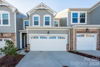 New construction Townhouse house 2418 Heathcliff Trl, Fort Mill, SC 29707 - image