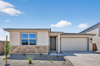 New construction Single-Family house 25279 N 165Th Ln, Surprise, AZ 85387 plan Fairway - image