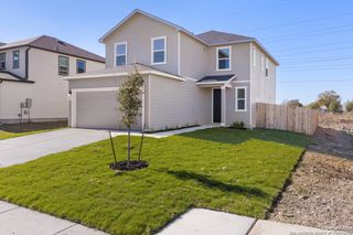 New construction Single-Family house 4117 Woodside Dr, Seguin, TX 78155 - image