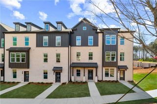 New construction Townhouse house 2612 Daybreak Ln, Newnan, GA 30265 - image