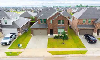 New construction Single-Family house 9820 Elk Falls Ln, Aubrey, TX 76227 - image