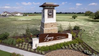 New construction house 336 Alpine Lks, New Braunfels, TX 78130 plan 2206H - image