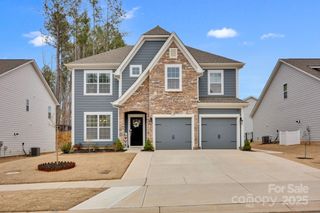 New construction Single-Family house 155 Autumnwood Rd, Troutman, NC 28166 LONDON- photo