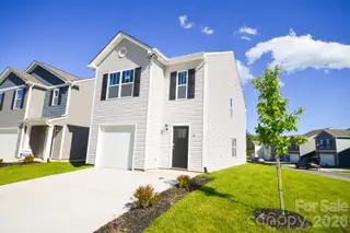 New construction  house 19 Caroline Valley Ln, Hendersonville, NC 28792 plan Maywood - image