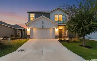 New construction Single-Family house 5639 Pearl Mdw, Converse, TX 78109 - image