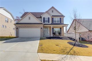 New construction Single-Family house 7033 Manchester Dr, Flowery Branch, GA 30542 - image