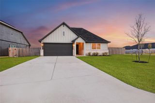 New construction Single-Family house 4306 Multnomah Falls Ct, Conroe, TX 77303 plan Plan E40Z - image