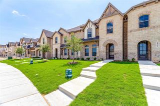 New construction Townhouse house 1531 Homeplace Cir, Mansfield, TX 76063 plan Baird - image