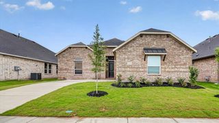 New construction Single-Family house 4928 Simmental Dr, Arlington, TX 76001 - image