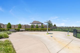 New construction  house 8722 Mallow Rose Wy, Rosharon, TX 77583 plan 270 - image