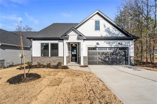 New construction Single-Family house 200 Highland St, Taylors, SC 29687 plan Greenbrier - image