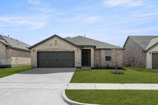 New construction Single-Family house 1905 Seminole Dr, Cleburne, TX 76033 plan Cheyenne - image