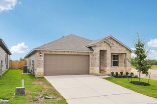 New construction Single-Family house 5566 Ennis Trce, San Antonio, TX 78253 plan Allen (840) - image