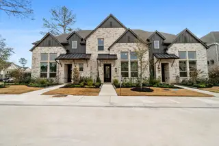 New construction Townhouse house 332 Fields Ln, Montgomery, TX 77316 - image