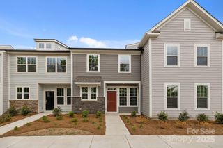 New construction house 4109 Walking Ridge Rd, Charlotte, NC 28208 plan Rochester - image