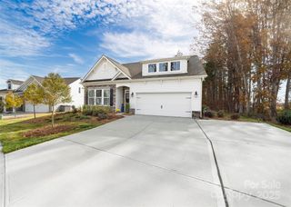 New construction Single-Family house 4129 Duplin Dr, Charlotte, NC 28214 - image